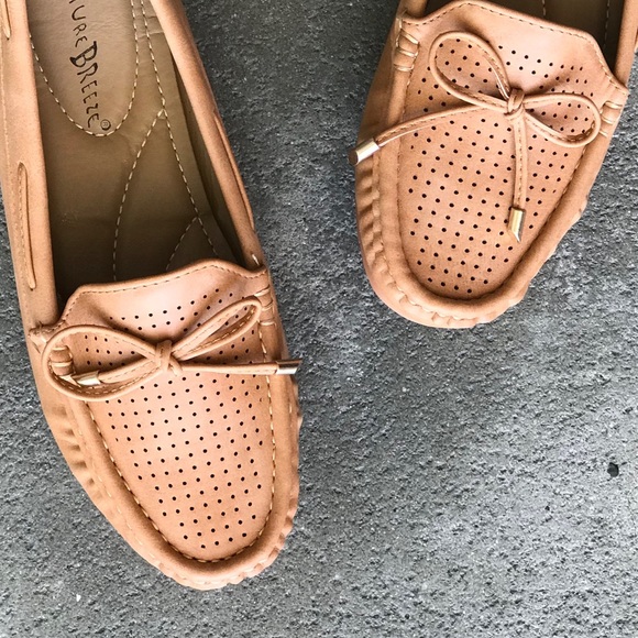 1 Left! Nature Breeze Tan Comfort Mama Shoe Loafer - Picture 2 of 6